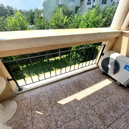 Hotel Prestige Studio First Line On The *